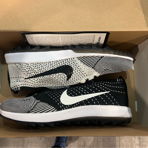Nike Flyknit Racer Black and White Golf Shoes Size 11.5 Men’s - Picture 5 of 6